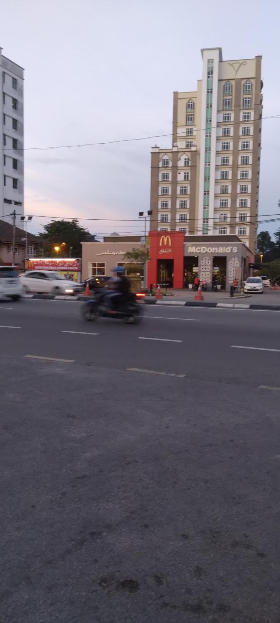 El Fateh Apartment 2 Bedroom Wakaf Che Yeh Luaran gambar